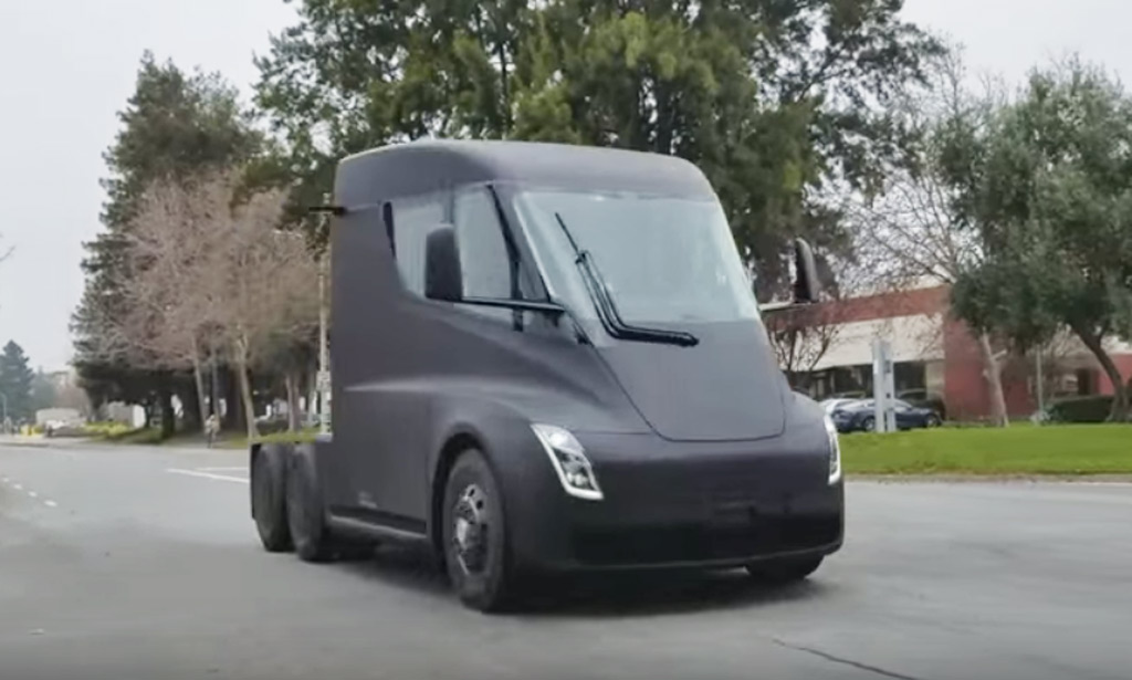 Prototype for Tesla Semi electric semi-trailer truck